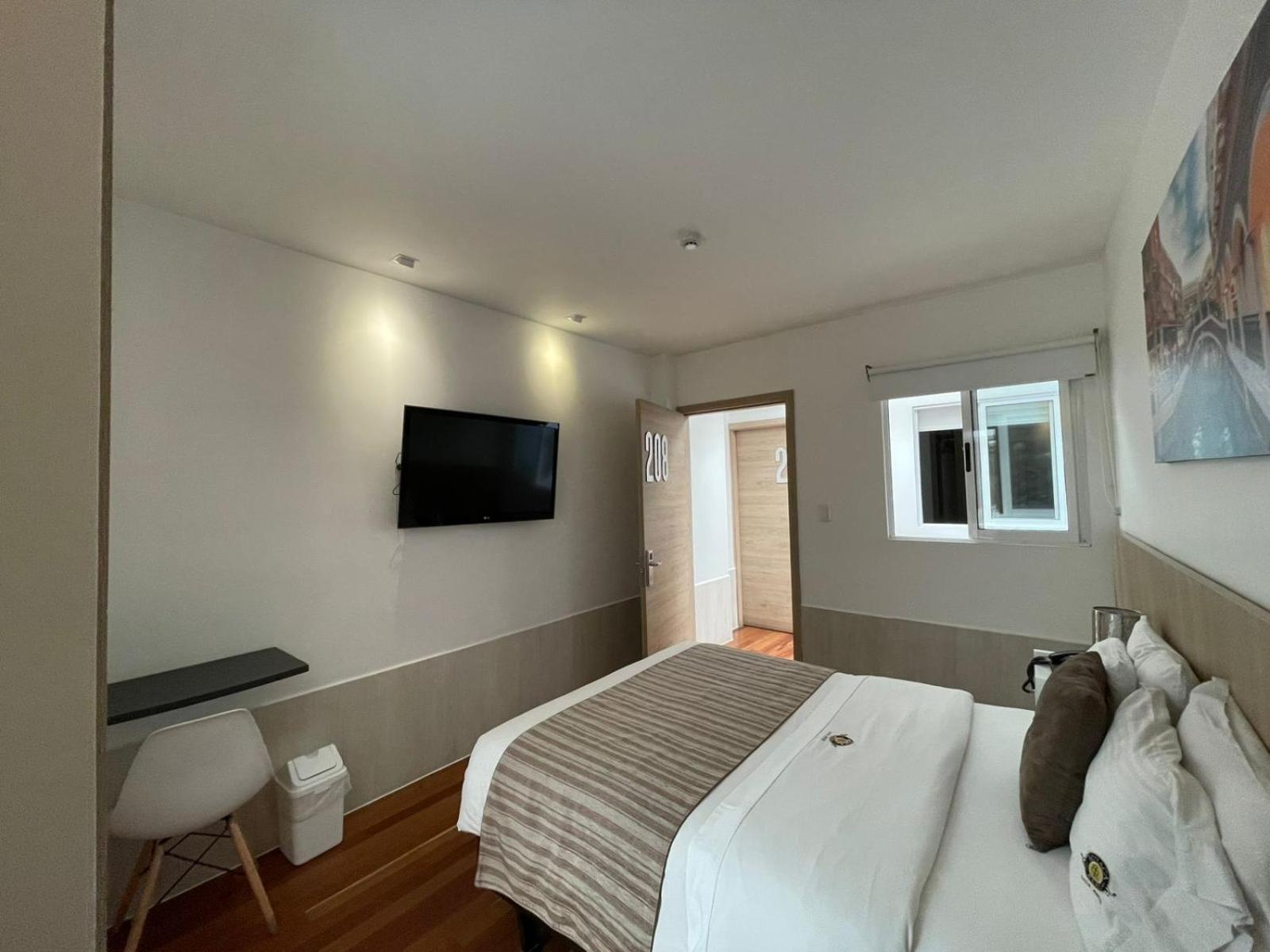 Casa Hotel Boyaca Real Богота Экстерьер фото